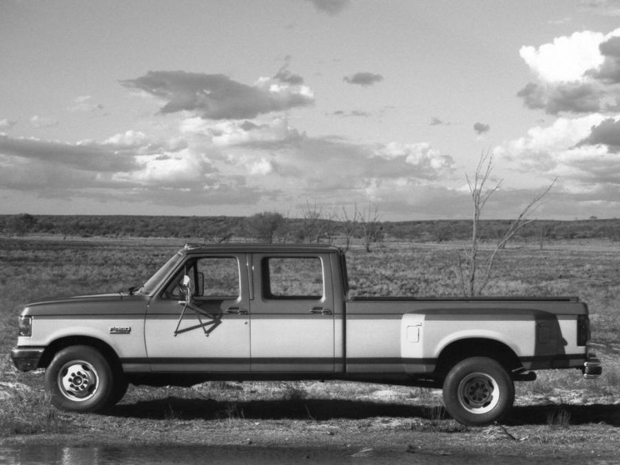  Ford F-350 Supercab 1988 года  (фото 2 из 2)
